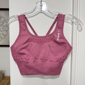 {Gymshark} Seamless Mesh Cutout Strappy Racerback Pink Workout Gym Sports Bra